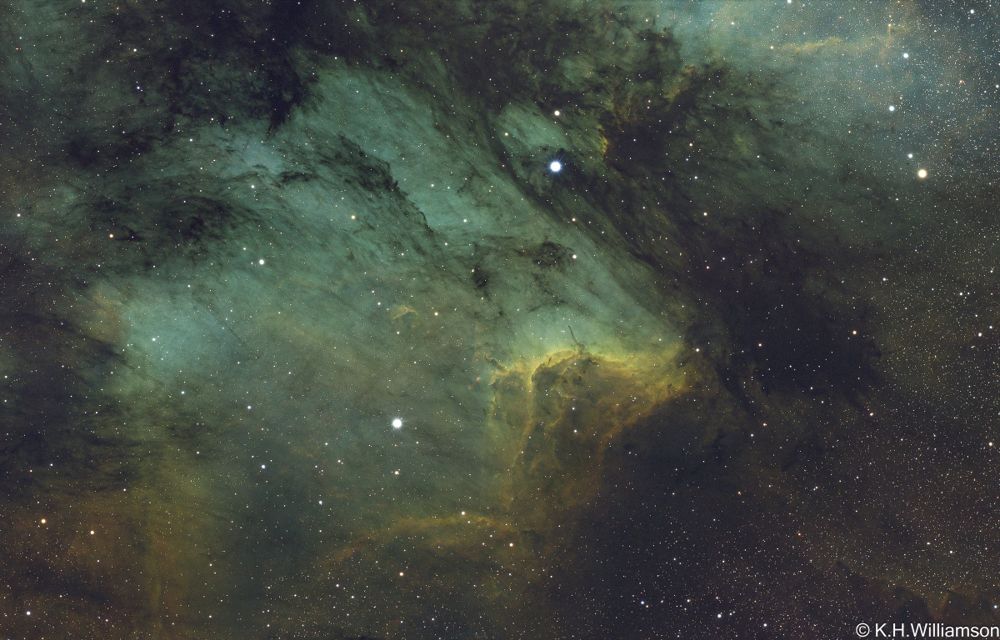 Pelican Nebula (IC 5070)